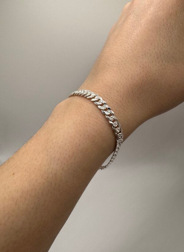 Pulsera Barbada de plata